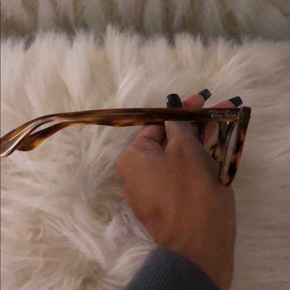 Ray-ban cateyed frames . New never worn - Picture 3 of 4